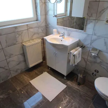 Apartment In Marsici/insel Krk 13109 *
